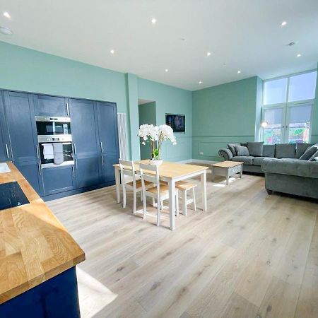 エディンバラBeautiful 2Br, Private Entry In Vibrant Leithアパートメント エクステリア 写真