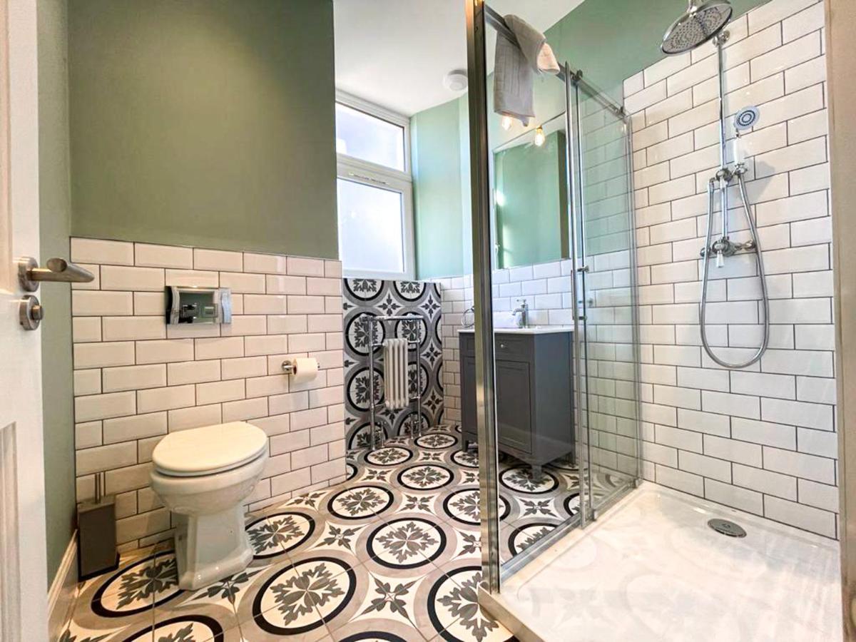 エディンバラBeautiful 2Br, Private Entry In Vibrant Leithアパートメント エクステリア 写真